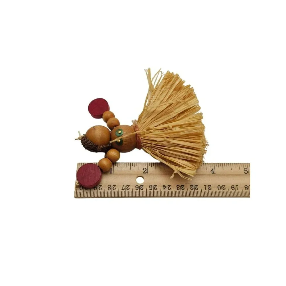 Hula Girl Brown Wood Grass Skirt Pin Brooch Multicolor Vintage - Picture 5 of 5